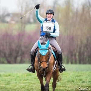 Meet your Posher, Alexis